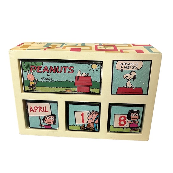 Hallmark Office Peanuts Perpetual Calendar Wood Block Desk Hallmark